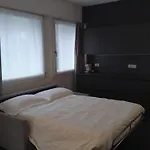 Venice Terminal & 4*