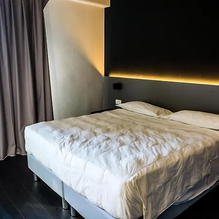 Lägenhetshotell Venice Terminal & 4*