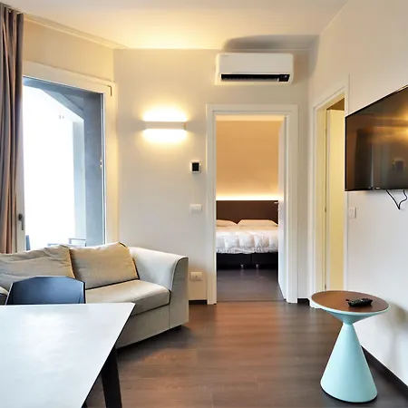 Hotel apartamentowy Venice Terminal &