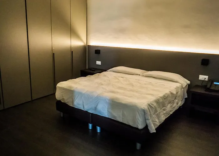 Apartahotel Venice Terminal & 4*