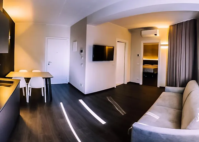 Apartahotel Venice Terminal & 4*