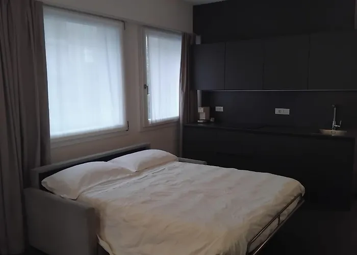 Venice Terminal & 4*