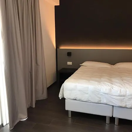 Venice Terminal & 아파트호텔 메스트레