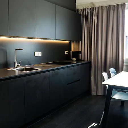 Venice Terminal & 아파트호텔