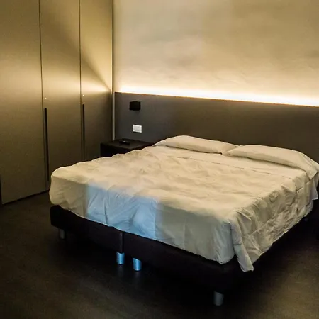 Lägenhetshotell Venice Terminal & 4*