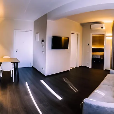 Lägenhetshotell Venice Terminal & 4*