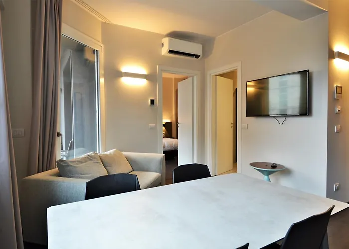 Apartmanhotel Venice Terminal & 4*