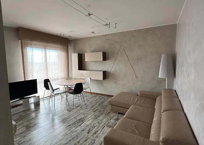 Venice Terminal & Apartmanhotel